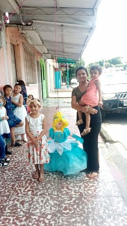 Mayqueling y su madre